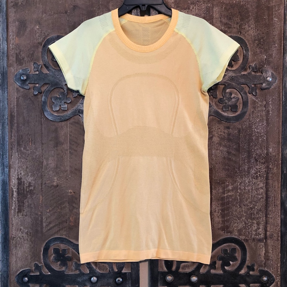 Lululemon Run Swiftly Short Sleeve Slim Fit Shirt, Size 4-6